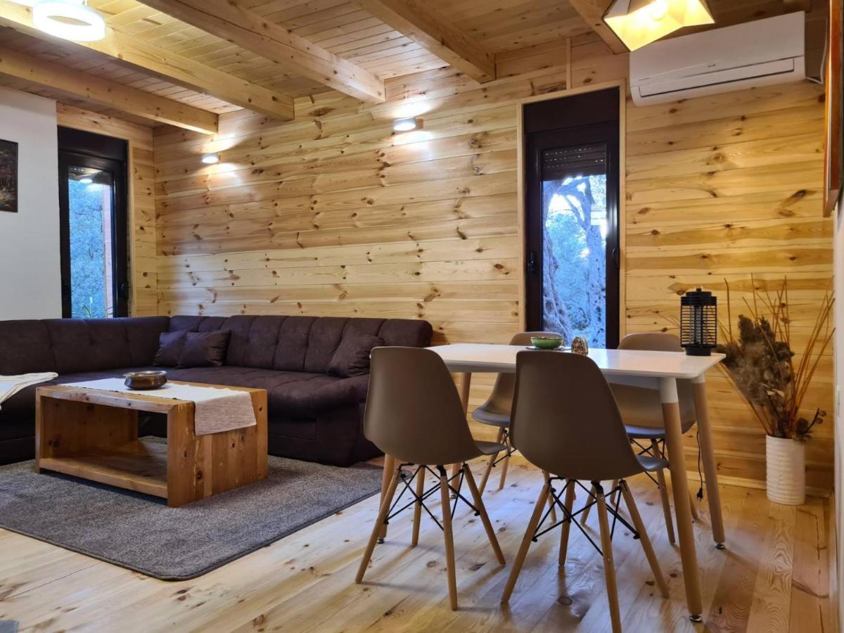 Olea Cottage อุลซิน ภายนอก รูปภาพ