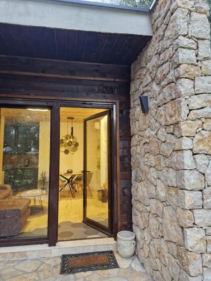Olea Cottage อุลซิน ภายนอก รูปภาพ