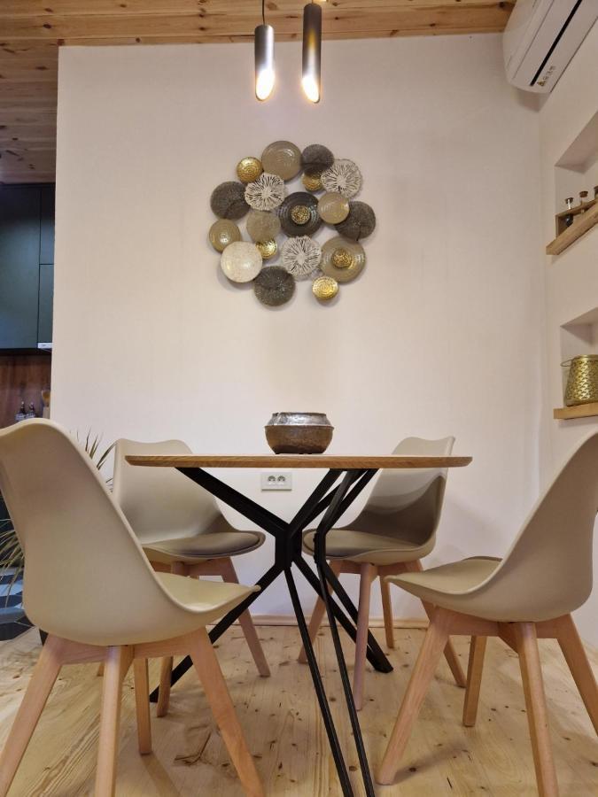 Olea Cottage อุลซิน ภายนอก รูปภาพ